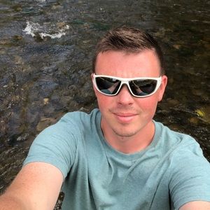 Meet your Posher, Cole